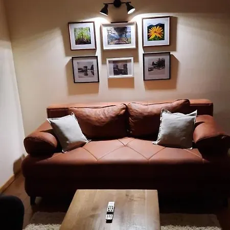 Tara Malesevic - 3 Lux * Sljivovica (Zlatibor)