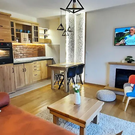 Apartment Tara Malesevic - 3 Lux *